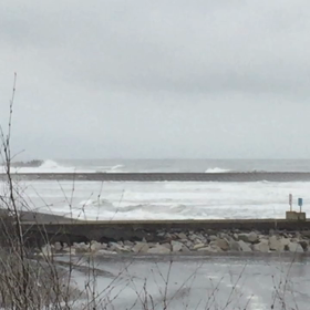 6月12日千葉北、東浪見の朝の波の画像