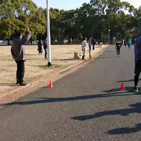 1000ｍ低学年ゴールの画像