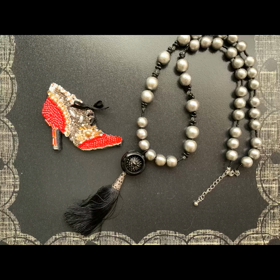 ハロウィンに使えそうなアクセサリーの画像