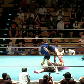 本物のタイガー・スープレックスホールド！の画像