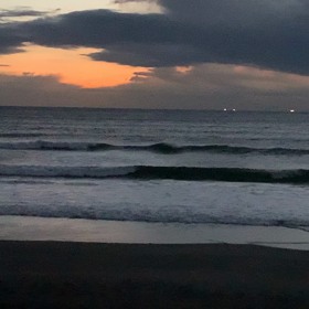 1月10日千葉北、東浪見の朝の波の画像