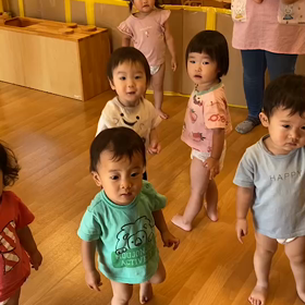 うさぎ組組　水遊び前体操「ピカピカブー」の画像