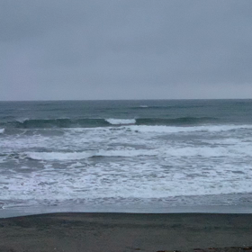 1月16日千葉北、東浪見の朝の波の画像