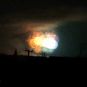 今年は実家で  PL花火の画像