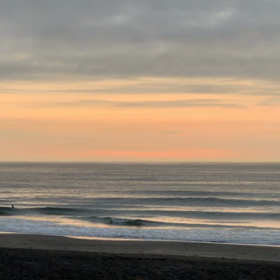 8月21日千葉北、東浪見の朝の波の画像