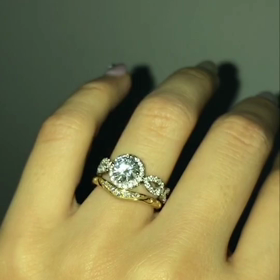 「モアサナイト」って知ってる?の画像