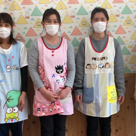 手はピース！！の画像