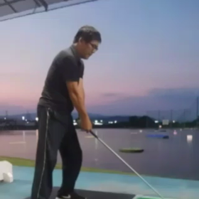 久しぶりに打ちっ放しにきた(T.T)の画像