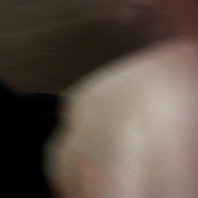 おイモで遊ぶ専務。の画像