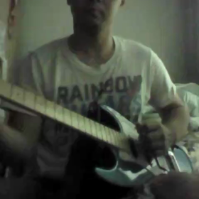 僕の不得意なピック弾きでマッキーのもう恋の画像