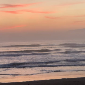 2月14日千葉北、東浪見の朝の波の画像