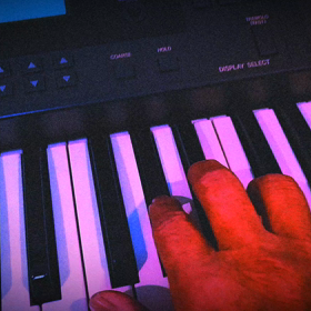 523　We are youngの画像