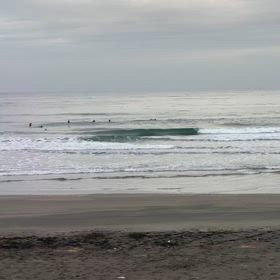 11月13日千葉北、東浪見の朝の波の  画像