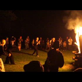 全体　キャンプファイヤーの画像