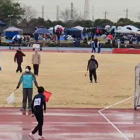 男子ジャベリックボール投げ②の画像