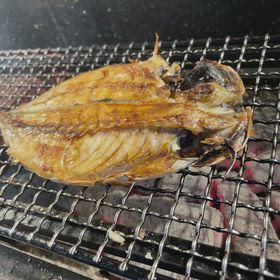 炭火が残る夜にの画像