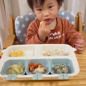 【商品レビュー】ラブツリーうさぎさんプレートの画像