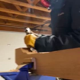 伊勢守流仙台筒に復元　ノミでとんとんの画像