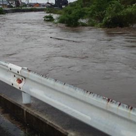 川水位危険超えの画像