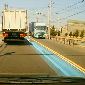 逆走車…7秒後にパトカー通過、仕事しろ（怒の画像