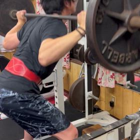 脚も鍛える吊り手の神の画像