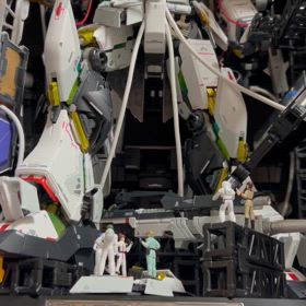 8 解体匠機νガンダム　左腕を本体へ戻すの画像