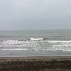 5月6日千葉北、東浪見の朝の波の画像