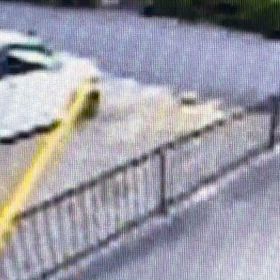 投げ捨ての画像