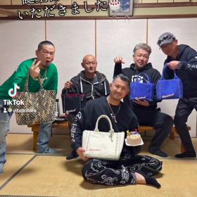 蟹のフルコースで誕生日を祝っていただきましたの画像