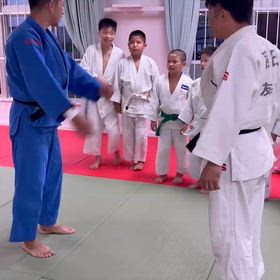 組手の画像