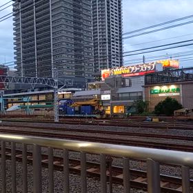 夕方の金町駅の画像