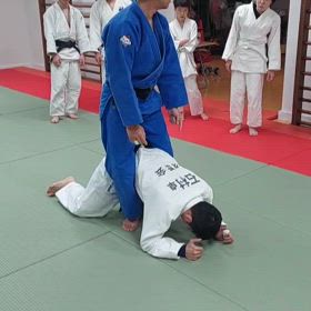 寝技の画像