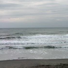 2月5日ち、東浪見の朝の波の画像