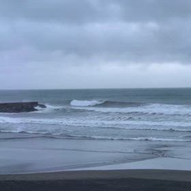 2月20日千葉北、東浪見の朝の波の画像