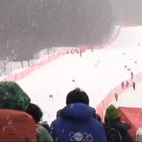 青く煌めく国スポの画像