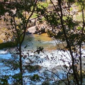 流れる音の画像