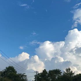 雲のタイムラプス映像の画像