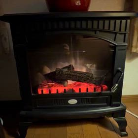 冬は暖炉の揺らぎに癒されるの画像