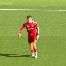 良い選手ほど、利き足にポイントがあるの画像