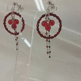 レッドアンバー　フープイヤリングの画像