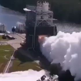 雲を作る機械　waterwatchtruth/50431の画像