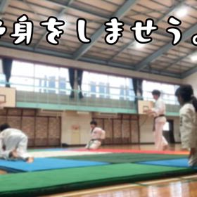 日曜練習。そこの笑う角を左に曲がると福にたどりつきます。の画像