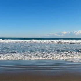 波の音は癒されるの画像