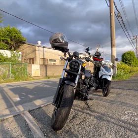 頭上の飛行機　動画の画像