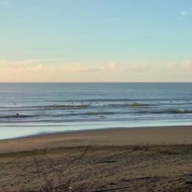 7月21日千葉北、東浪見の朝の波の画像