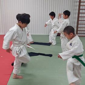 楽しく柔道の画像