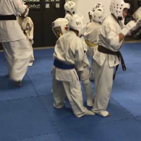 総当たりスパーリング！の画像