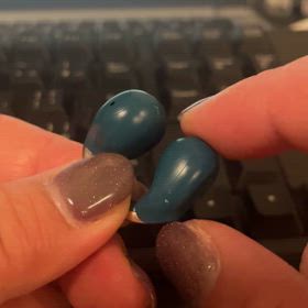 最近購入したワイヤレスイヤホンの画像