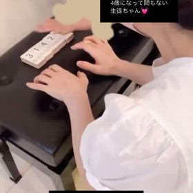 4歳になったばかりの新しい生徒さん...♪*ﾟの画像