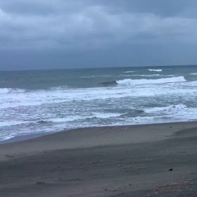 2月17日千葉北、東浪見の朝の波の画像
